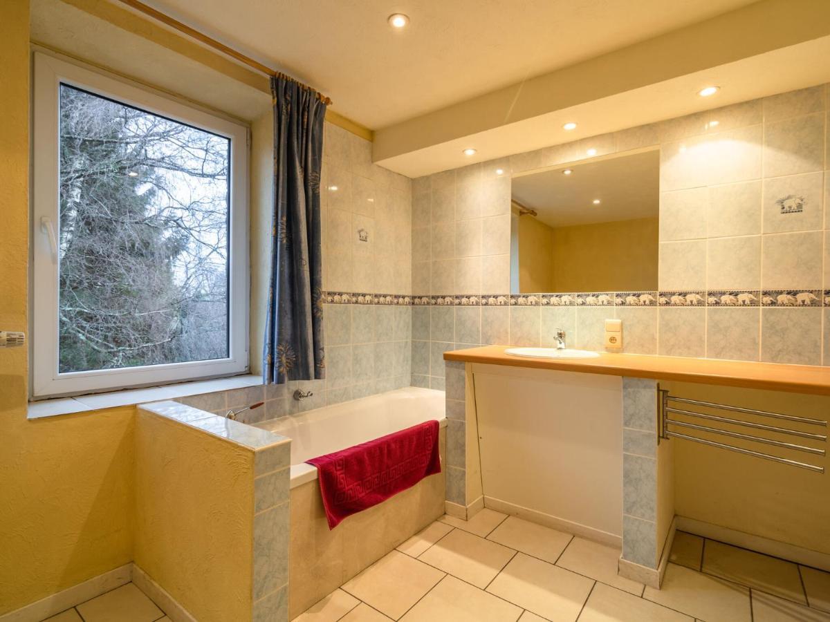 Modern Holiday Home In Sourbrodt With Private Pool Waimes Exteriér fotografie