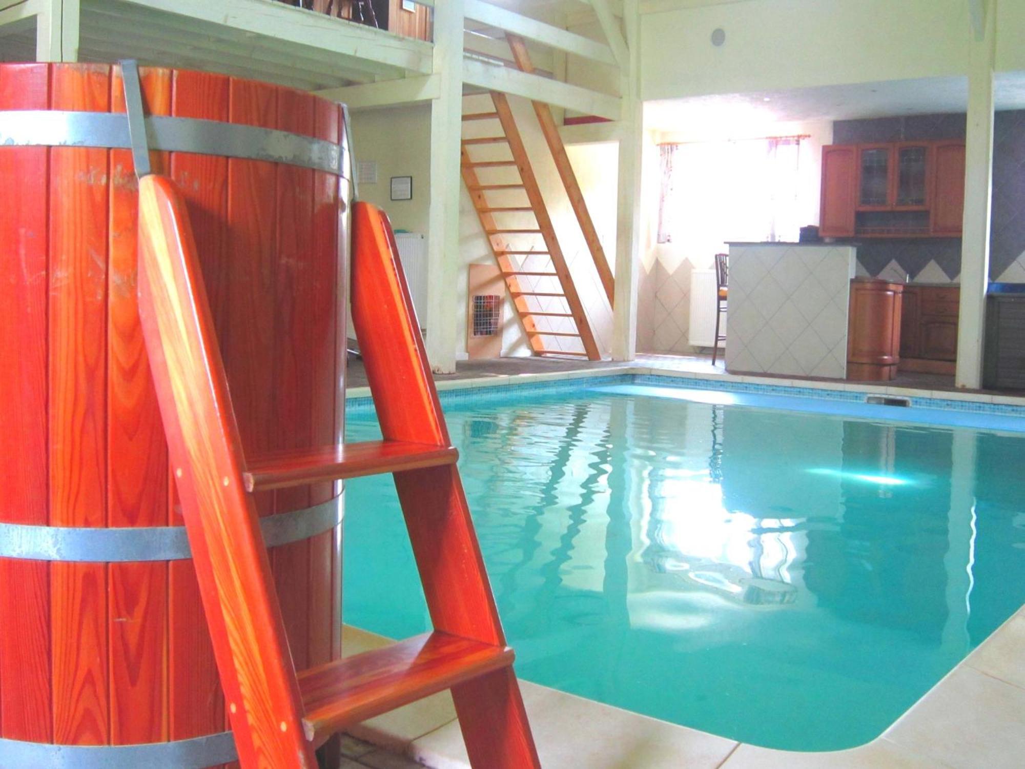 Modern Holiday Home In Sourbrodt With Private Pool Waimes Exteriér fotografie